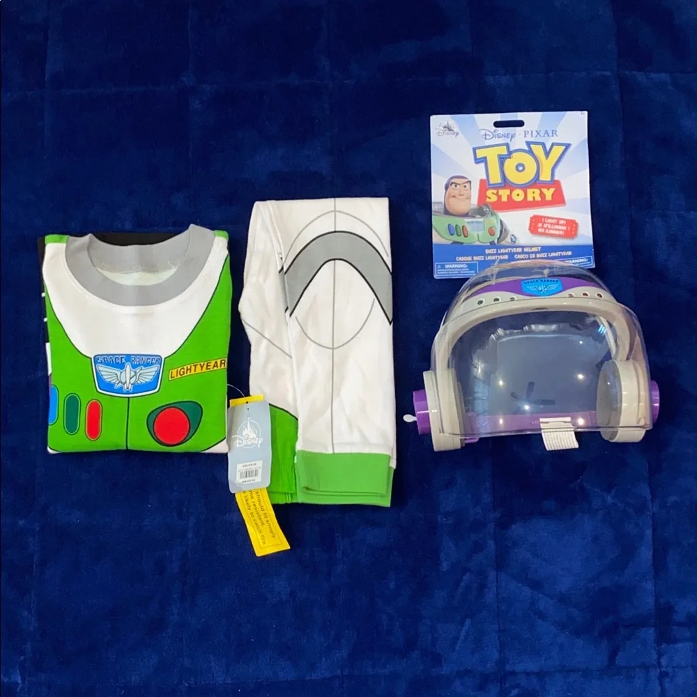 Disney Toy Story Buzz Lightyear Costume PJ Set in Size 5 & Light Up Buzz Helmet - Picture 6 of 11